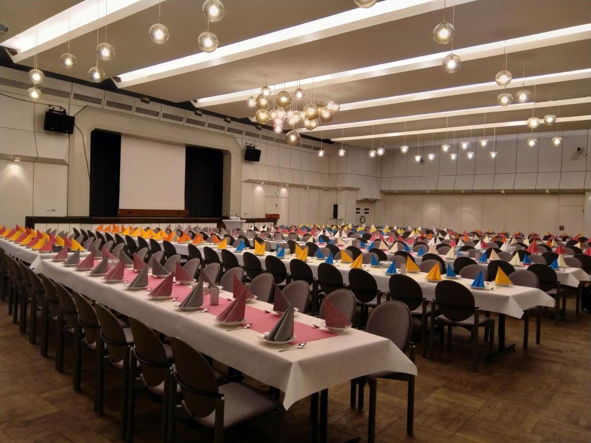 Hotel Stadthalle אולצן מראה חיצוני תמונה