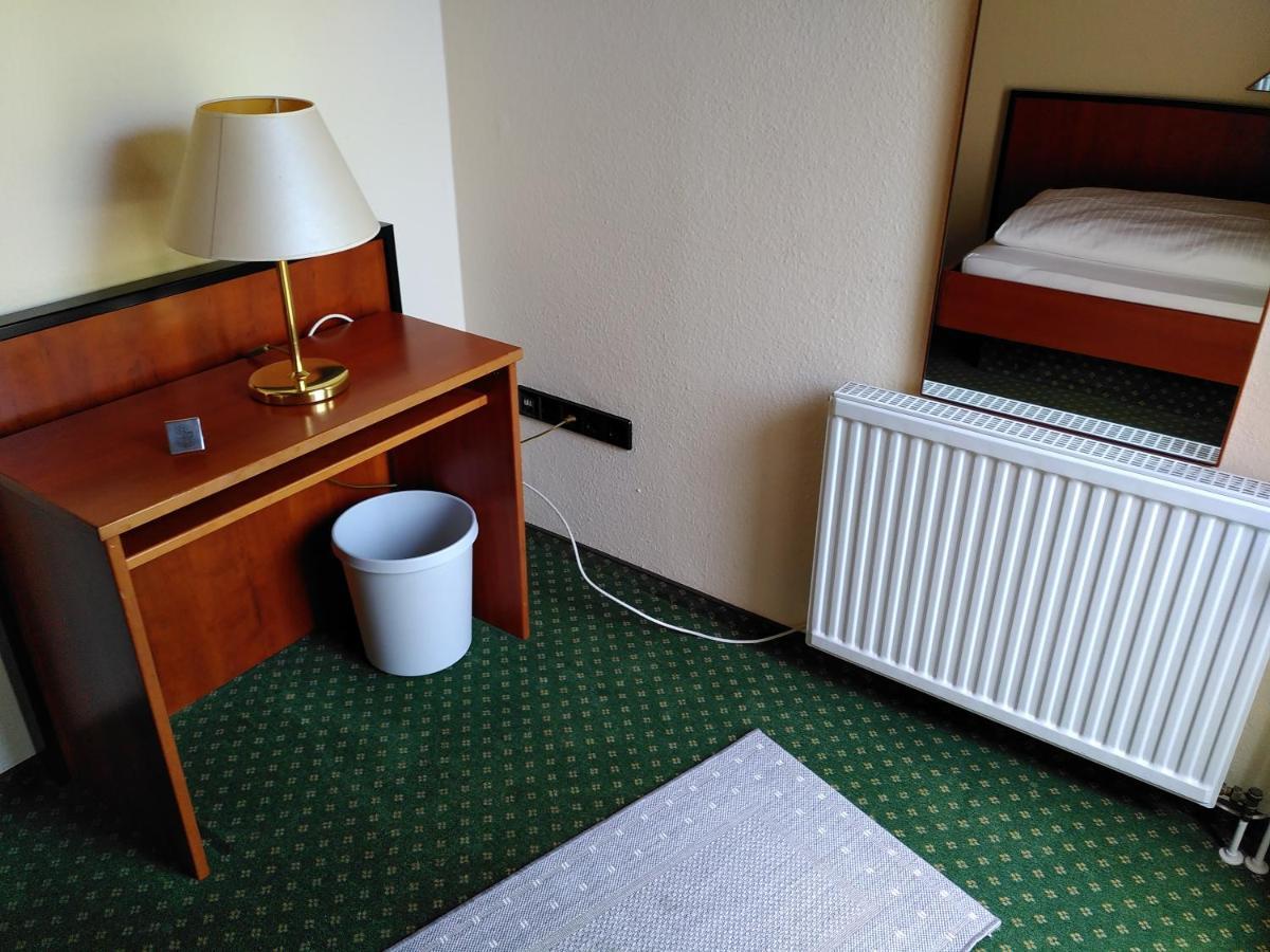 Hotel Stadthalle אולצן מראה חיצוני תמונה